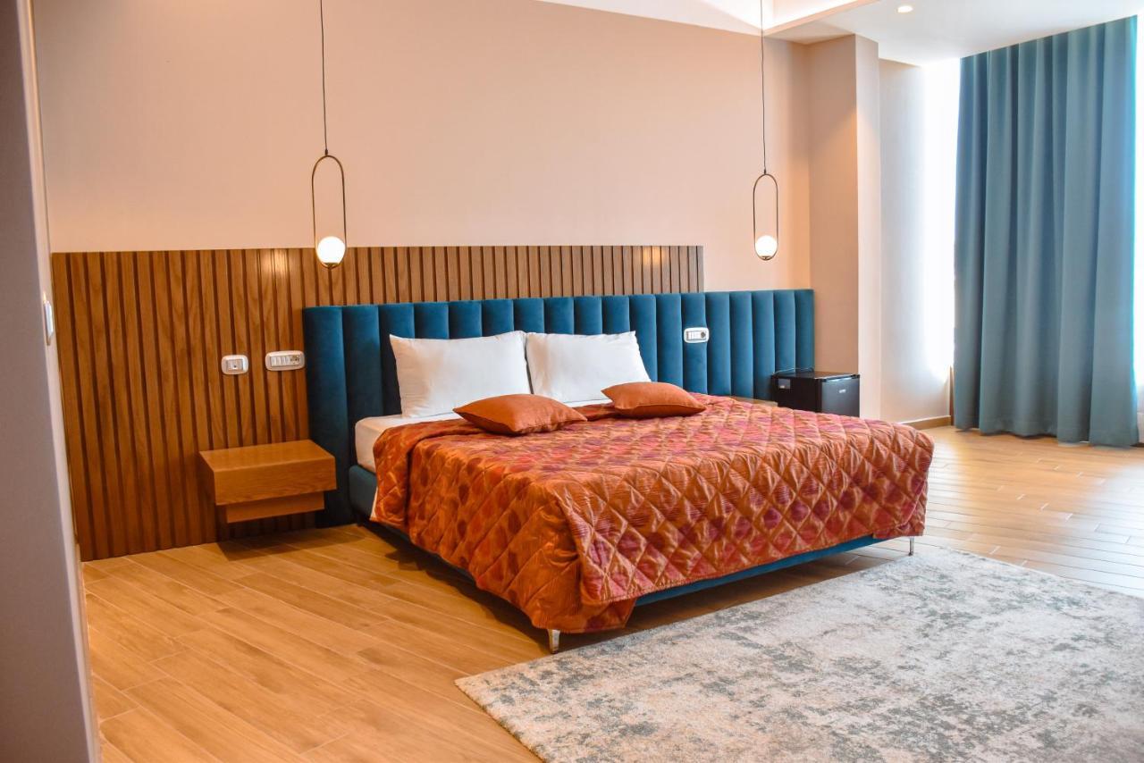 Coco Otel Tiran Dış mekan fotoğraf
